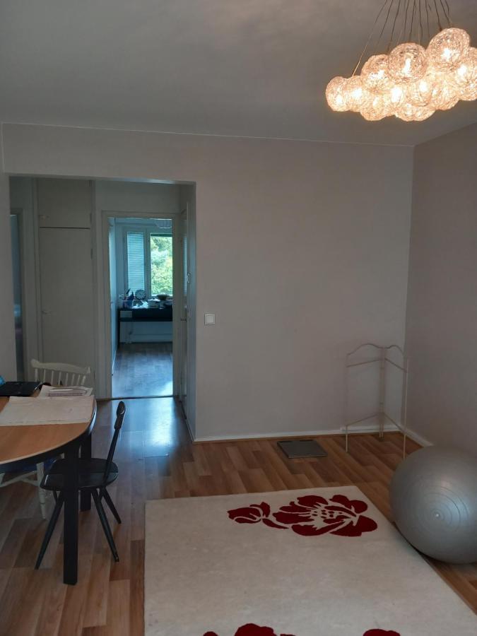 Puotilan Rose Appartement Helsinki Buitenkant foto