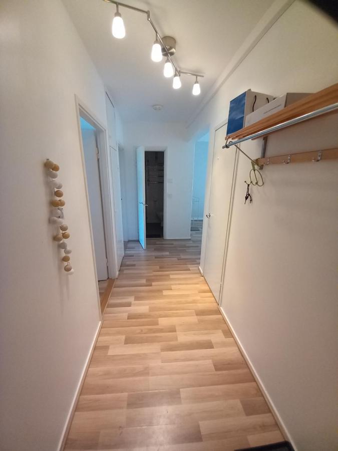 Puotilan Rose Appartement Helsinki Buitenkant foto